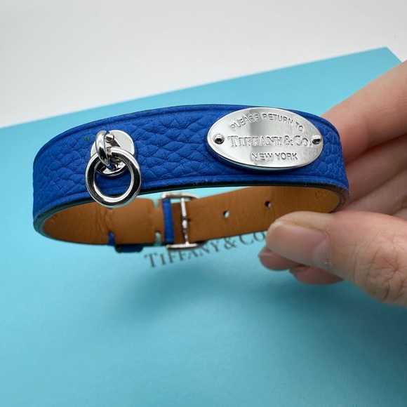 Tiffany & Co. New cobalt (dark blue) Leather Narrow Bracelet L/XL - Picture 4 of 9